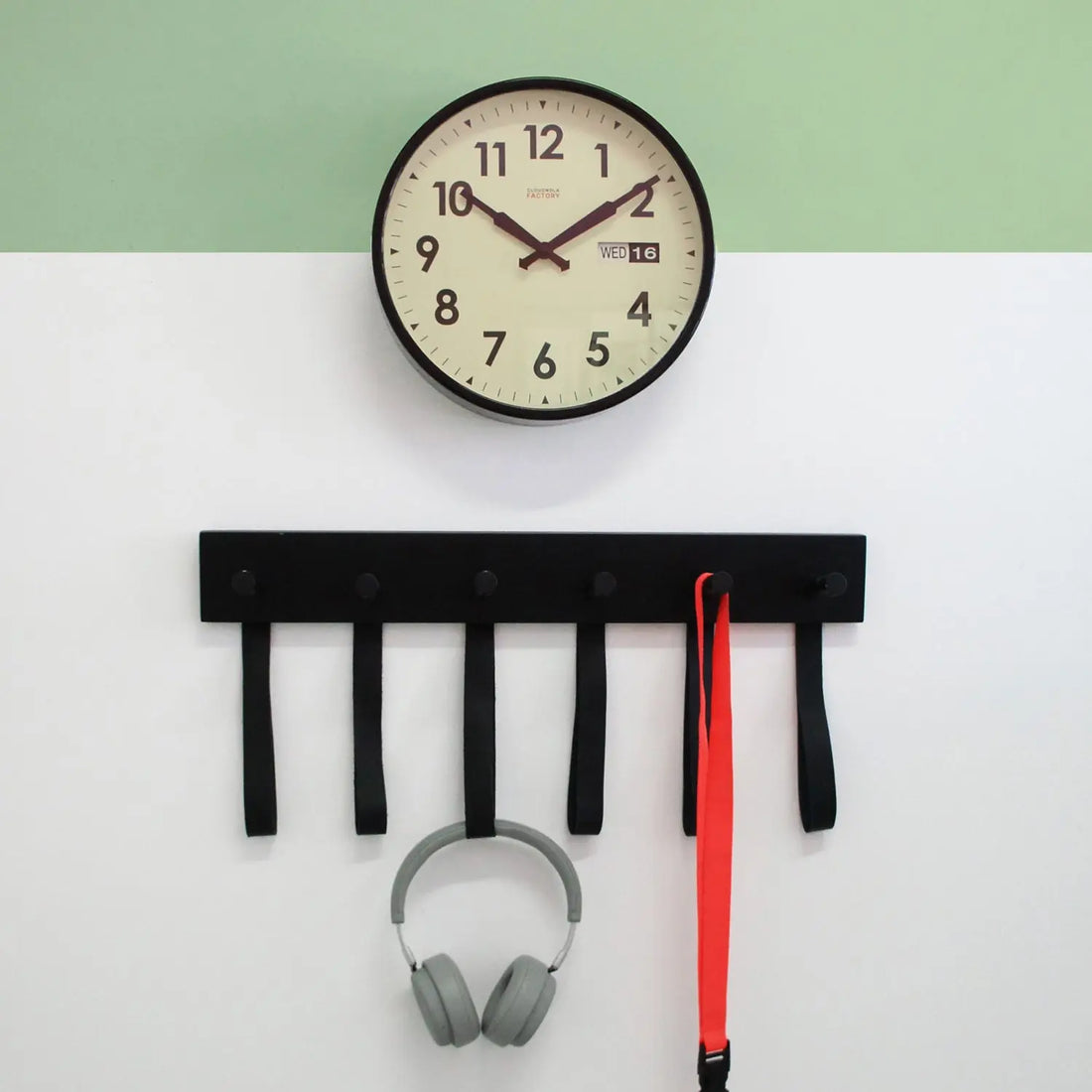 The-History-and-Evolution-of-Date-Clocks Cloudnola