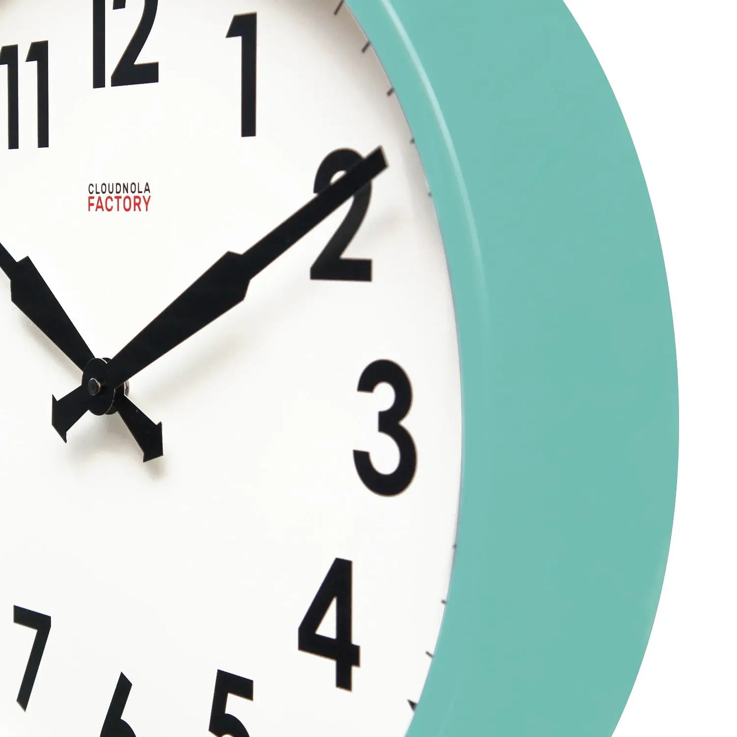 Turquoise XL - Clock Cloudnola