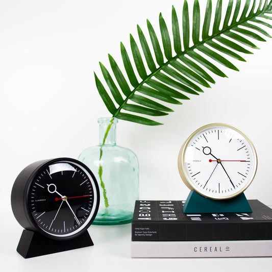 The Art and Design of Clocks: Aesthetic Beauty and Functionality