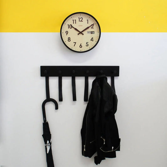Calendar Black – Clock with Date and Time | Cloudnola Cloudnola