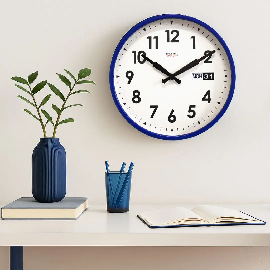 Calendar Blue – Clock with Date and Time | Cloudnola Cloudnola