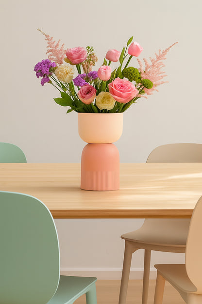 Flip Med Nude and Coral Ceramic Vase