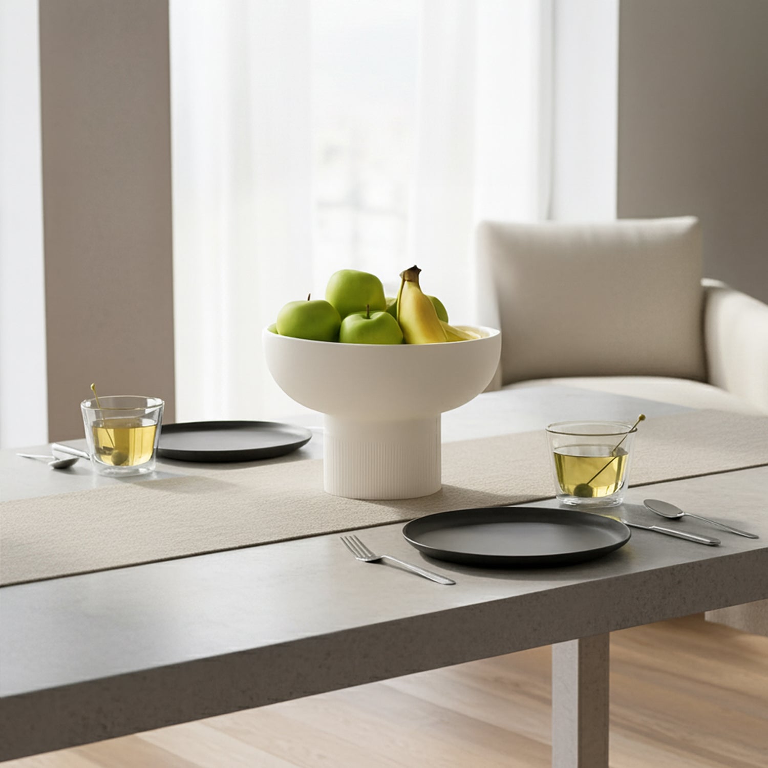 Tip Top XL Ceramic Bowl – Ivory XL with green apples and bananas on dining table, Dutch Design, Functional Design